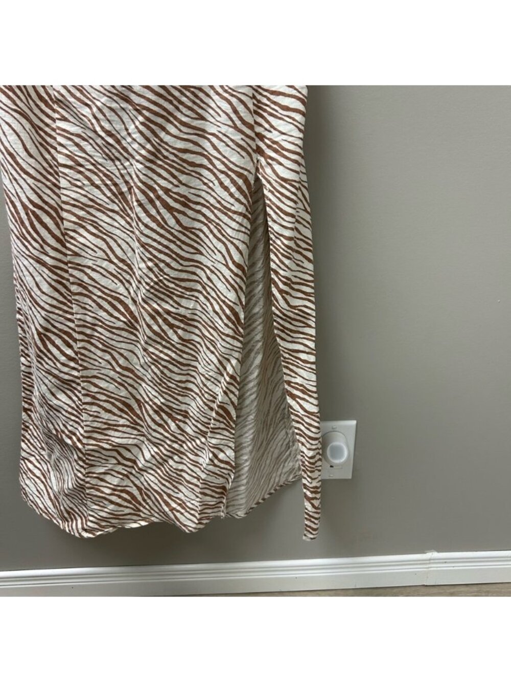 Zara Linen Blend Animal Print Maxi Dress - Picture 3 of 6